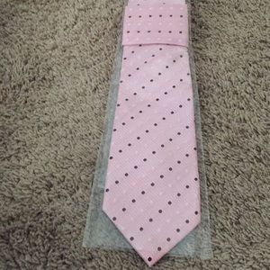New,Silk Neck Tie w/matching hankie